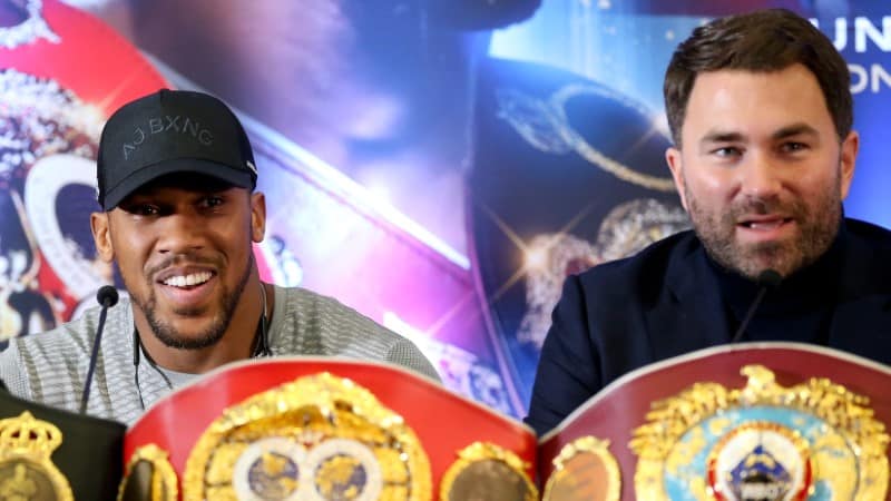 Anthony Joshua és Eddie Hearn